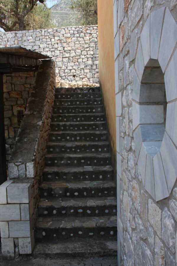 Sea And Mountain View Holiday home Kalamata